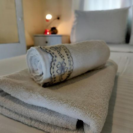 Sunday 2Br Welcome Stay Private Holiday House In Chalkidiki - Close To Karydi Beach วูร์วูรู ภายนอก รูปภาพ