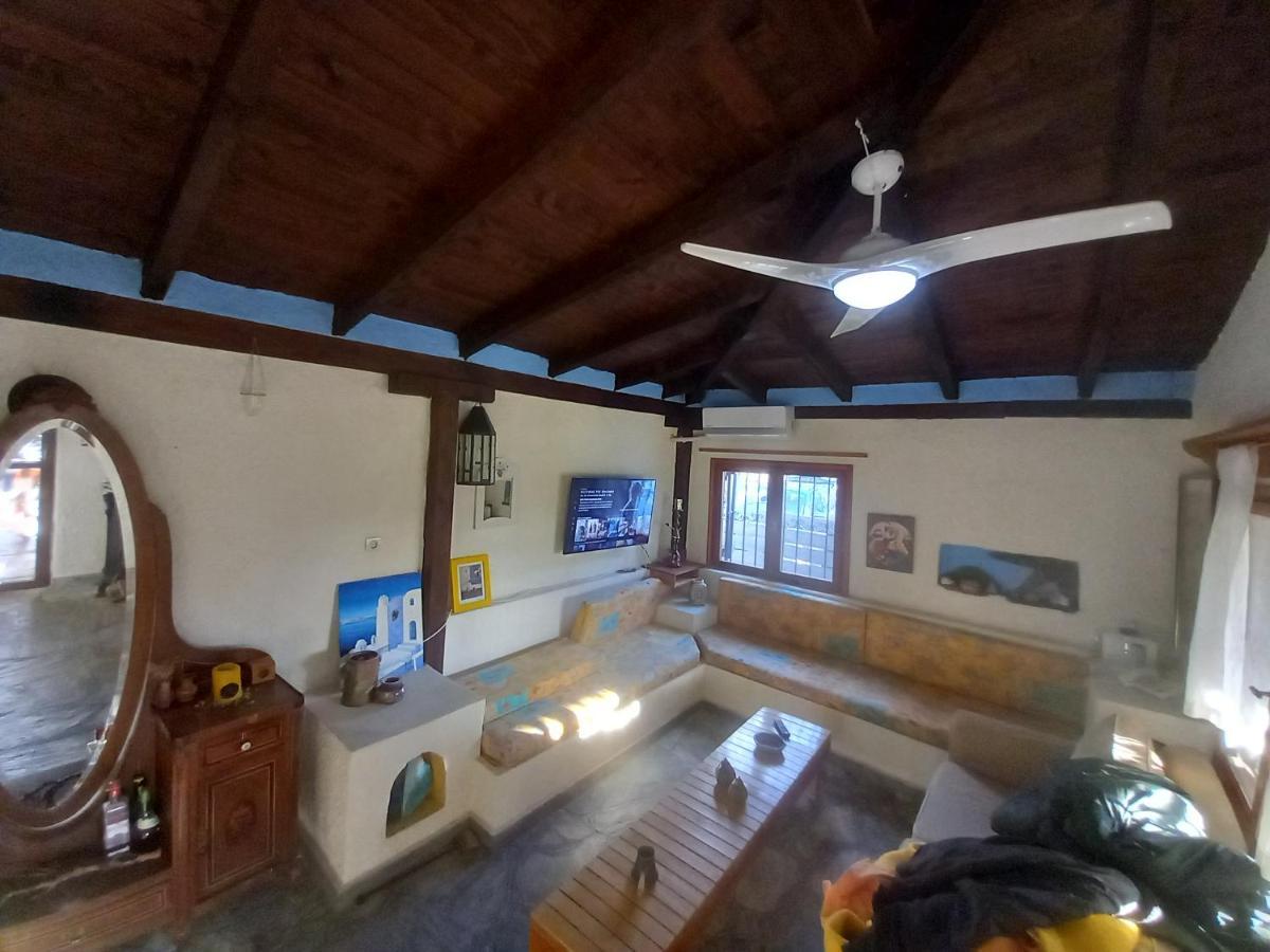 Sunday 2Br Welcome Stay Private Holiday House In Chalkidiki - Close To Karydi Beach วูร์วูรู ภายนอก รูปภาพ